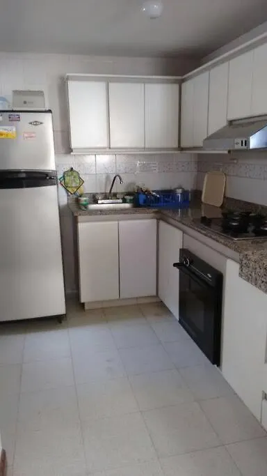 Apartamento En Edificio Bello Mar 산타마르타 아파트
